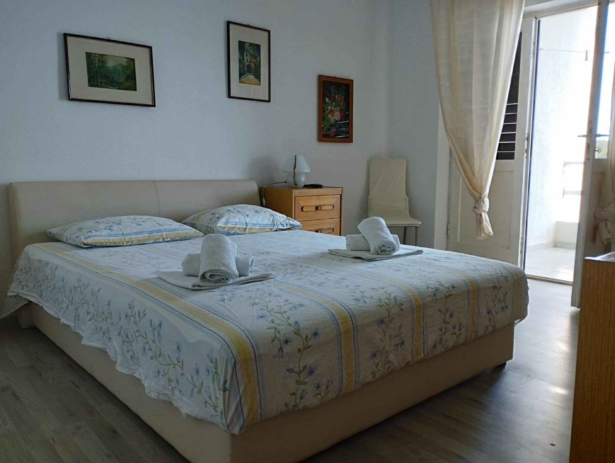 Borovik Guest House Živogošće 部屋 写真